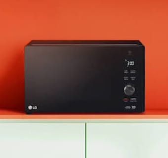 25L LG NeoChef™ Microwave Oven 13 images 3