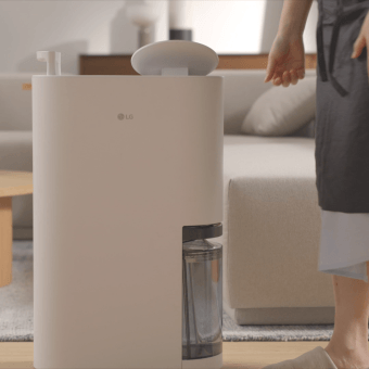 imgi 63 aircare my dehumidifier mojave dd16gmwe0 gp1 10 04 removable water tank v2 d